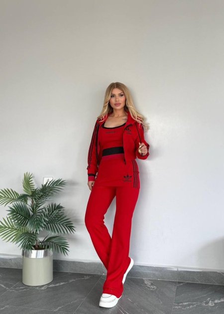 ترينج اديداس ثلاث قطع..