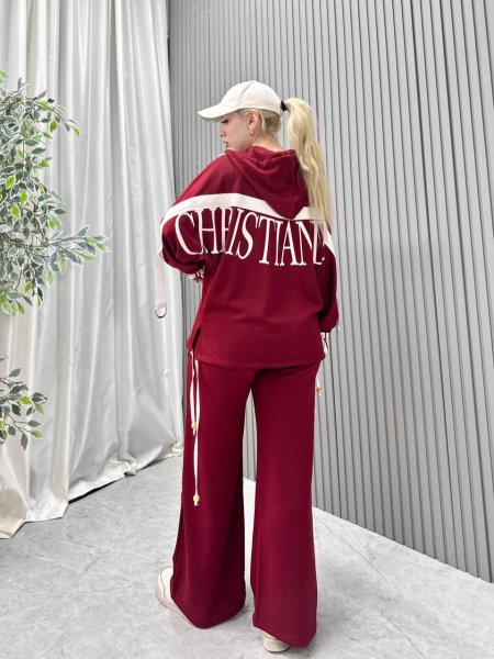 ترينج dior قطعتين ..